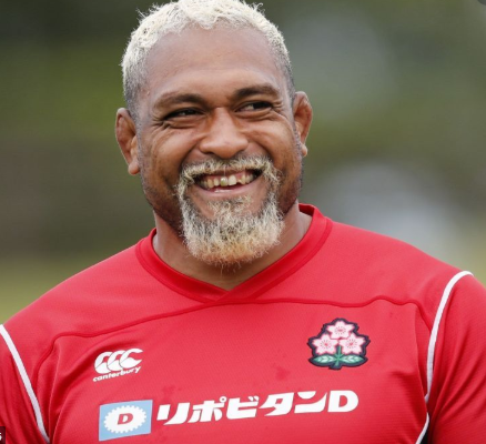 中島イシレリのイヤボイが可愛い 動画あり 意味や使い方は イヤボイtシャツはどこで買える リリスの気になるブログ